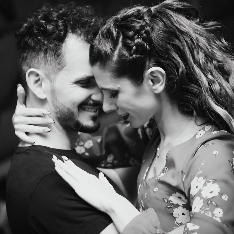 Patrizio Volpe ed Elisa, maestri di salsa e bachata a Studio 5